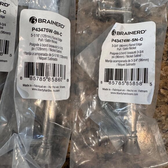 Brainerd Satin Nickel Drawer Pull & Knob Set of 6 Kitchen Hardware varied sizes - Picture 2 of 12
